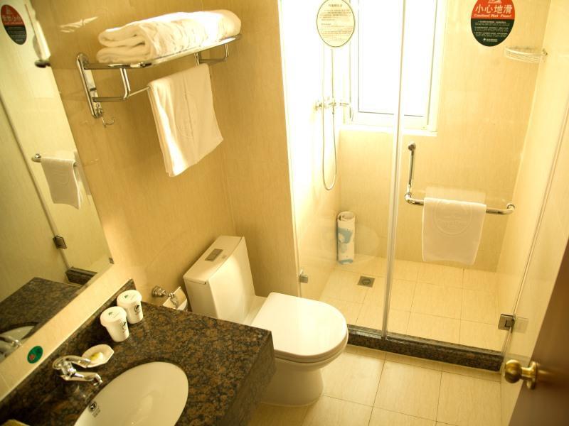 Greentree Inn Guangdong Shenzhen Huaqiangbei Express Hotel Buitenkant foto